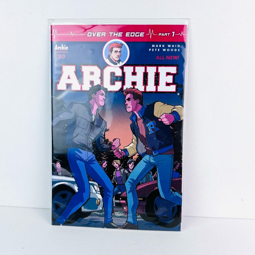 Two (2) Archie Comic books - Picture 2 of 3